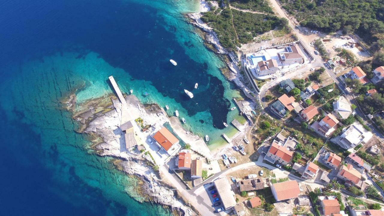 Apartment Karuza Rukavac Vis Luaran gambar
